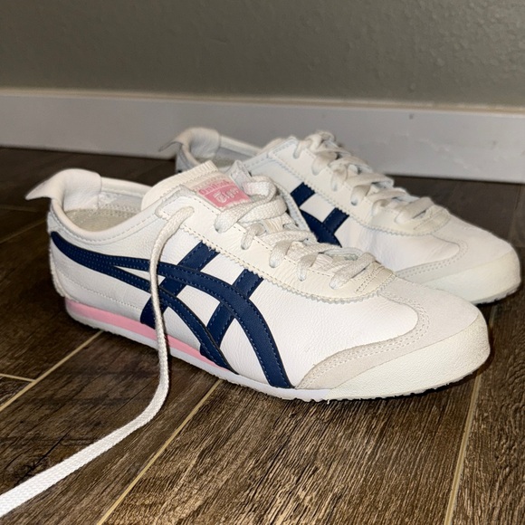 Onitsuka Tiger
Mexico 66™ "Independence Blue" sneakers - Picture 1 of 3